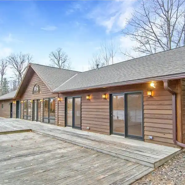 INCREDIBLE PROPERTY ON SPIDER LAKE