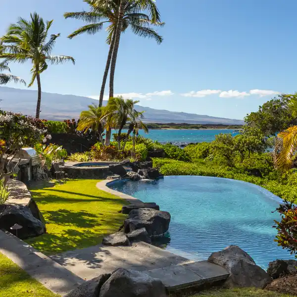 ELEVATE YOUR LIFESTYLE ON THE KOHALA COAST
