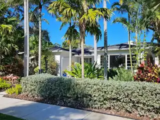 Immaculate Light-Filled Mid-Century Modern Home