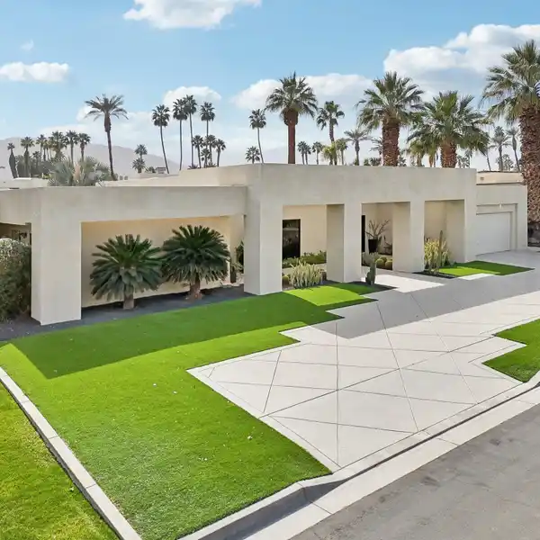 STUNNING 1973 MID-CENTURY CONTEMPORARY HOME