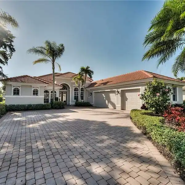THE MOST POPULAR FLOOR PLAN IN SHADOW WOOD