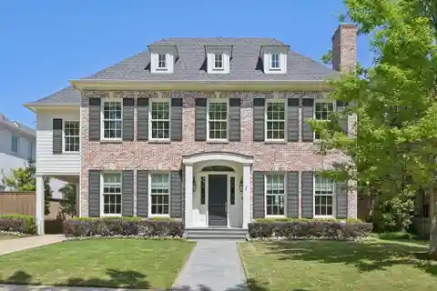Remarkable University Park Home
