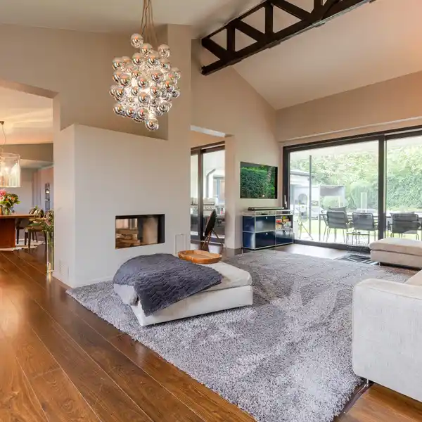 TIMELESS ELEGANCE WITH MODERN LIVING COMFORT