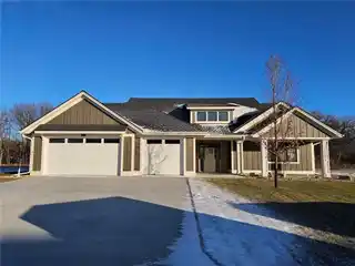 Luxurious Home in the Preserve of Mayowood