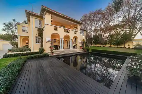 Glamorous Vintage-Contemporary Home