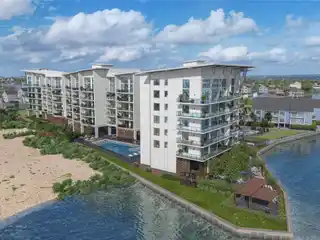 Extraordinary Living in an Exclusive Community