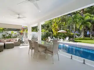 Contemporary Beachfront Residence