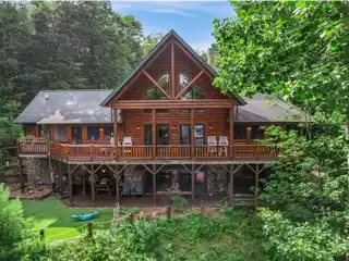 Lakefront Log Home with Stunning Views