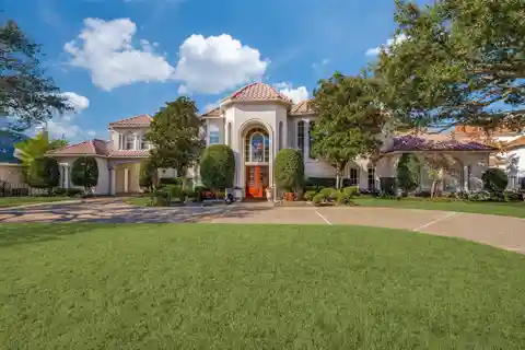 One-owner Home on a Creek Lot in Gated Starwood