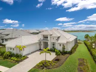 Waterfront Home in Wild Blue at Lakewood Ranch