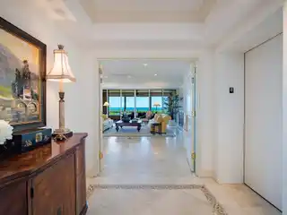 Rare Pelican Bay Cap Ferrat Gem