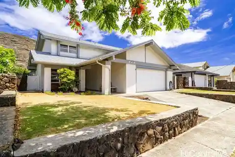 Lovely Home in Desirable Kalama Valley