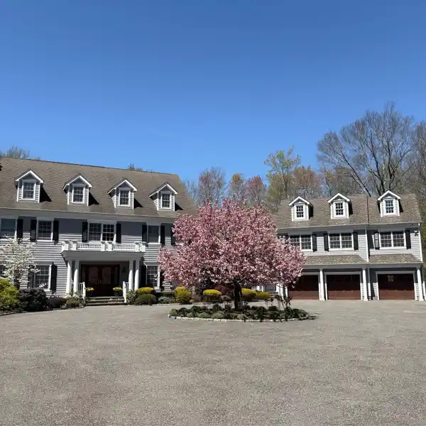 MAGNIFICENT CUSTOM COLONIAL ON OVER EIGHT ACRES