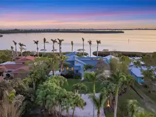 Exceptional One-acre Bayfront Estate