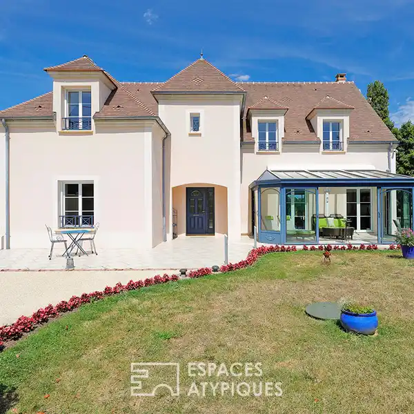 QUIET COUNTRYSIDE RETREAT WITH HIGH-END CRAFTSMANSHIP