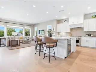 Elegant Single-Level Home with Expansive Outdoor Oasis