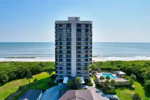Expansive Oceanfront Condo
