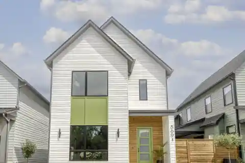 Brand New Home in Vibrant South Village of Nickel Plate