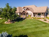 STUNNING HOME - PREMIUM LOT & UNPARRALLELLED VIEWS
