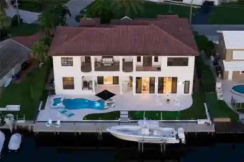 Recently Re-Imagined Deepwater Estate