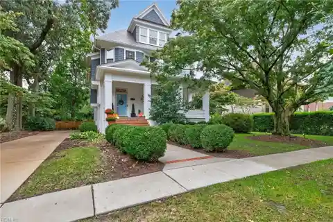 Timeless Craftsmanship with Modern Luxury