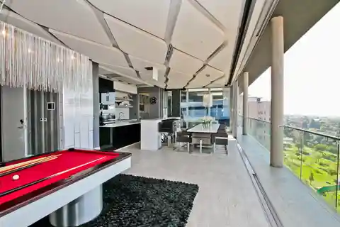 Luxurious Three Bedroom Apartment: a Haven of Elegance.