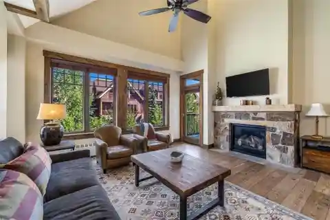 Rare Retreat in Water House on Main
