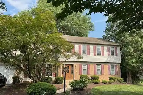 Move-In Ready Home in Prime Neighborhood