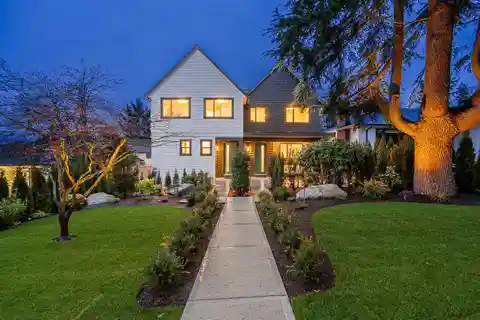 Sleek European Build in Family Neighbourhood
