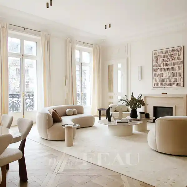 EXCEPTIONAL DUAL-ASPECT APARTMENT