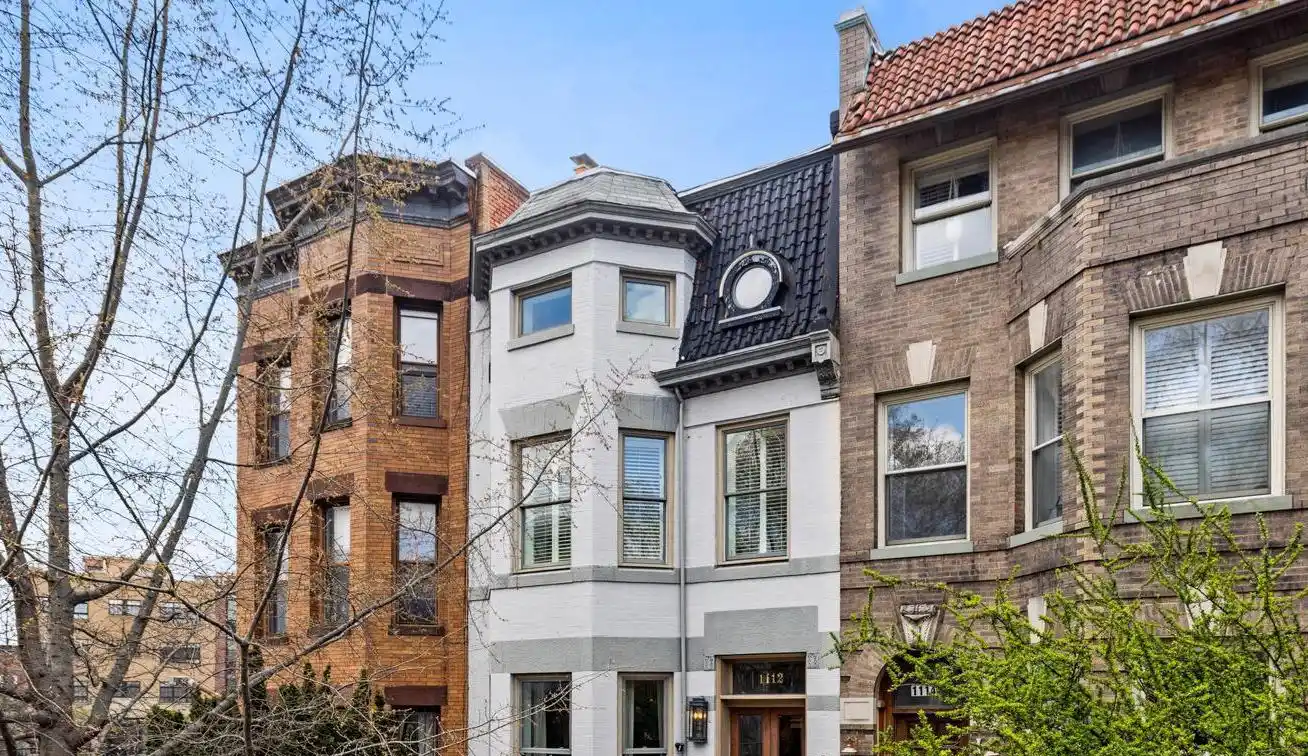 Modern Luxury Meets Timeless Victorian Elegance