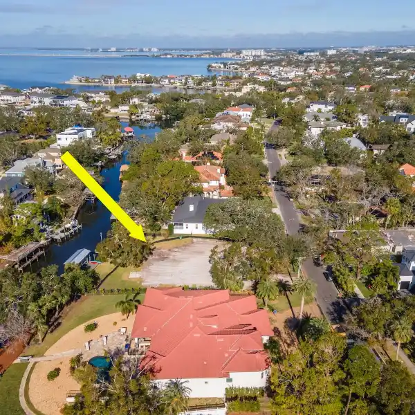 OVERSIZED WATERFRONT LOT