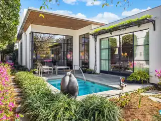Custom Contemporary River Oaks Home
