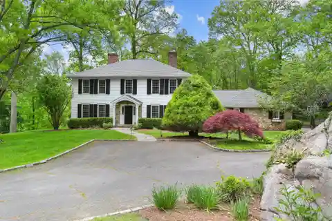 Classic Colonial with a Stylish New Renovation