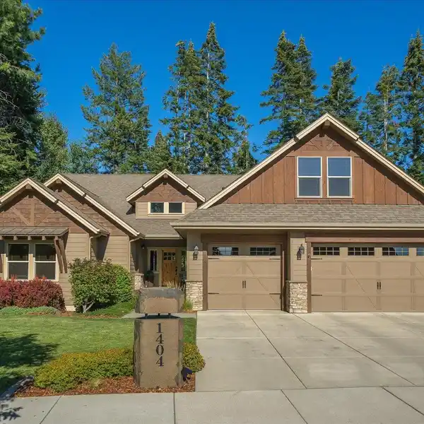 INCREDIBLE LUXURY HOME IN STONE CREEK