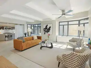 Remarkable Residence in the Heart of Midtown Manhattan