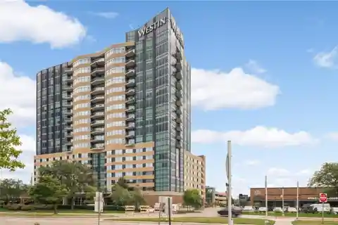 Sensational Home with Westin Hotel Amenities