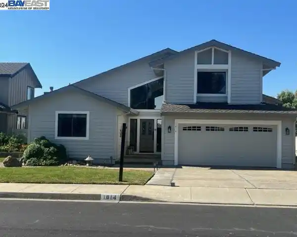 WONDERFUL DISCOVERY BAY HOME