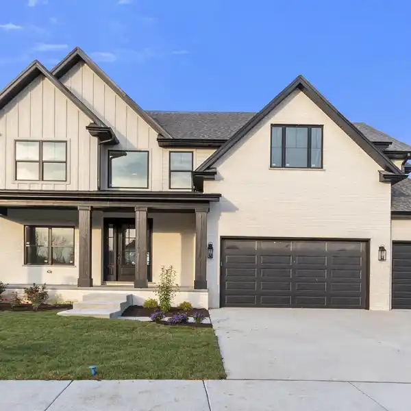 CUSTOM NEW CONSTRUCTION FIVE BEDROOM HOME