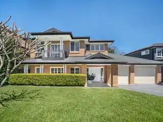 Contemporary Comfort with Crisp Coastal Vibes