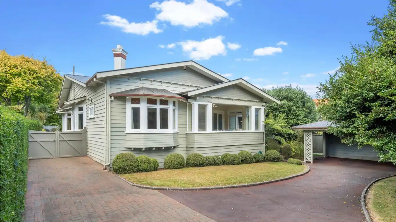 Classical New Zealand Bungalow