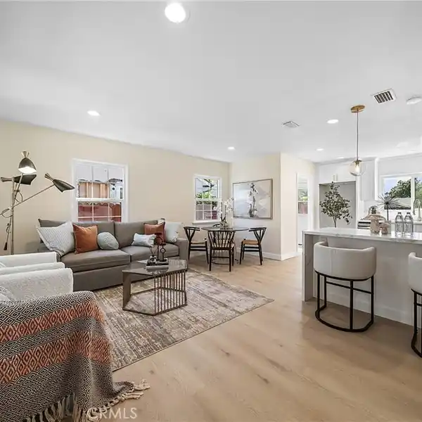 TURNKEY HOME WITH EXTRAORDINARY POTENTIAL