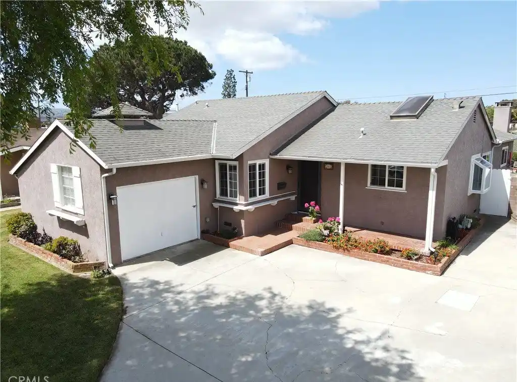 Spacious Single-level Home in Torrance Gardens