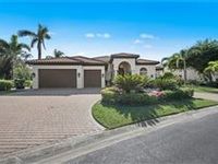 BEAUTIFUL OPEN CONCEPT HOME