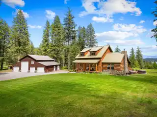 Stunning Private Mountain Retreat on Twenty Acres