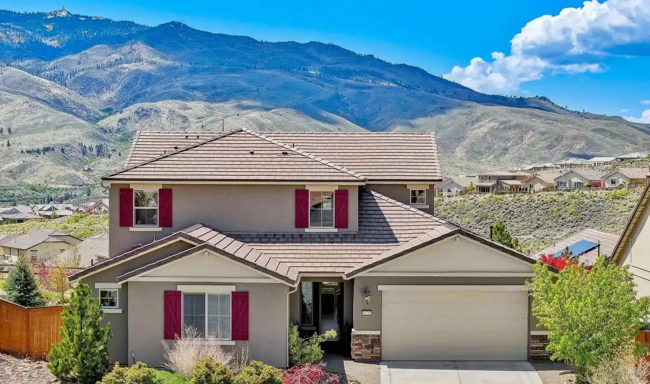 Stunning Home with Breathtaking Mountain Views