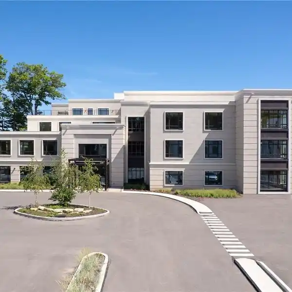 GORGEOUS HOME IN A LAKEFRONT DEVELOPMENT