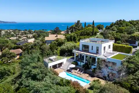 Entirely Renovated Mid-20th Century Property