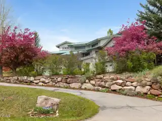 Stunning Turnkey Singletree Home