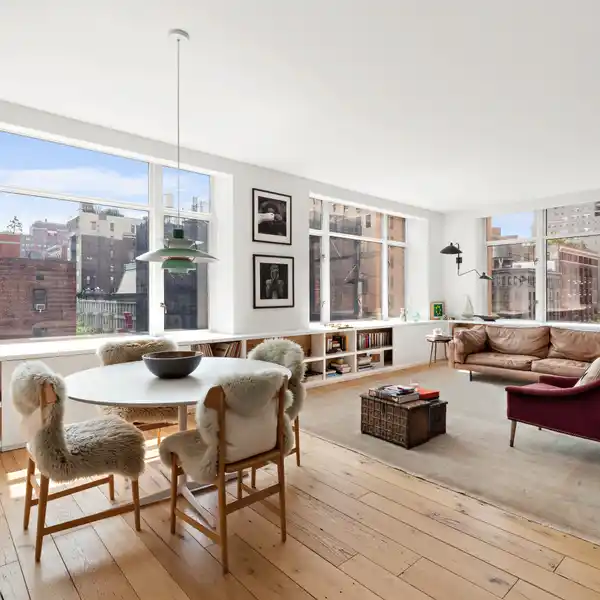 MODERN ELEGANCE IN CHELSEA